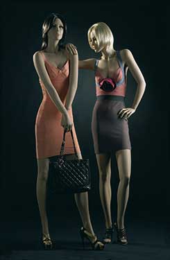 [0097814] mannequin 'runway' dame 22