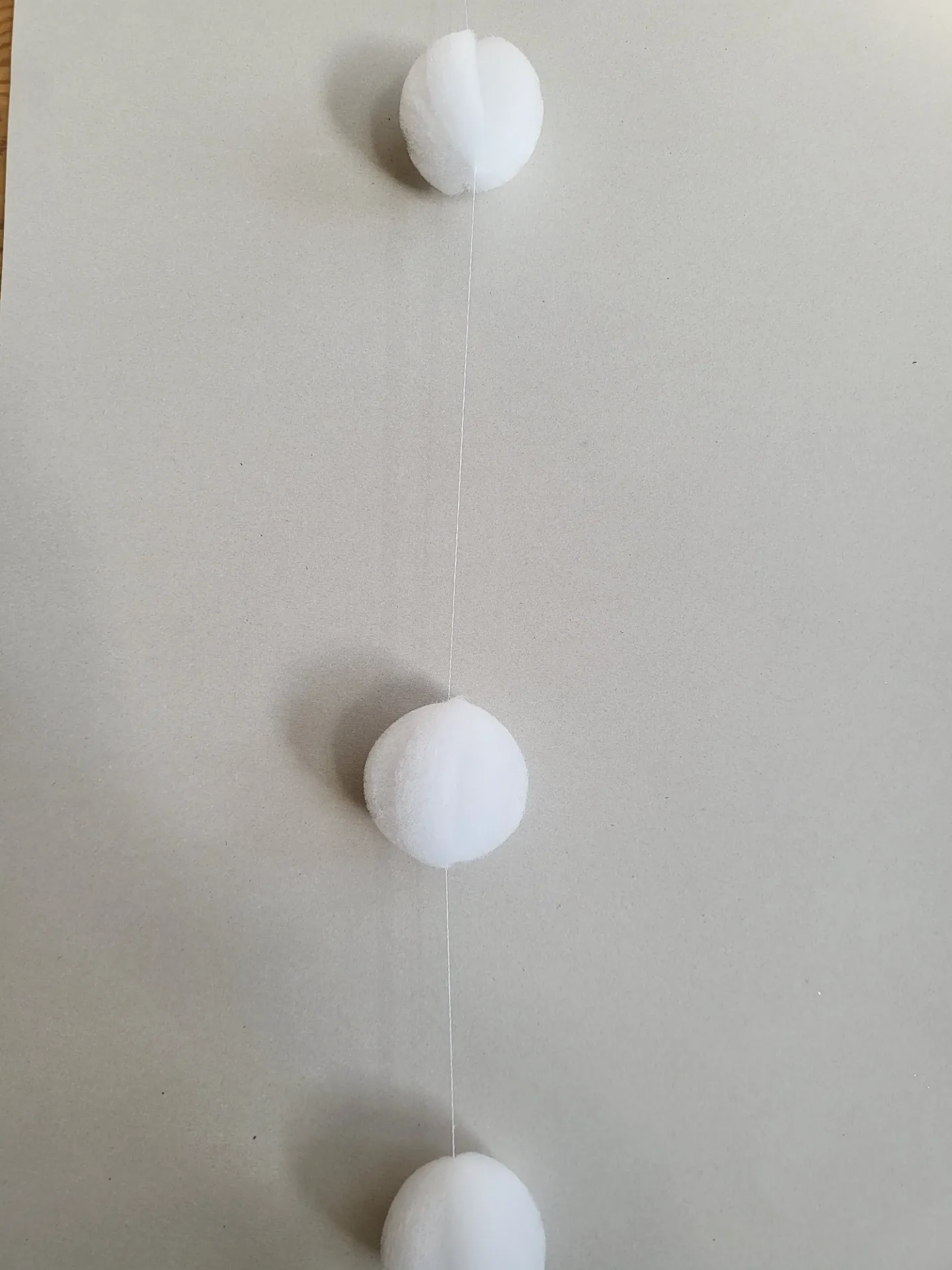 sneeuwbalguirlande watte