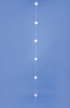 [0686175] snowball garland