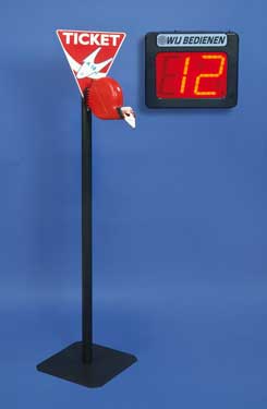 [0091981] turn-system (clock+dispenser+remote control)