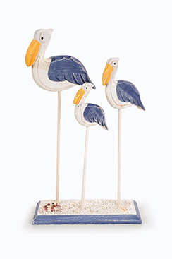 [0688308] 3 pelicans on plate