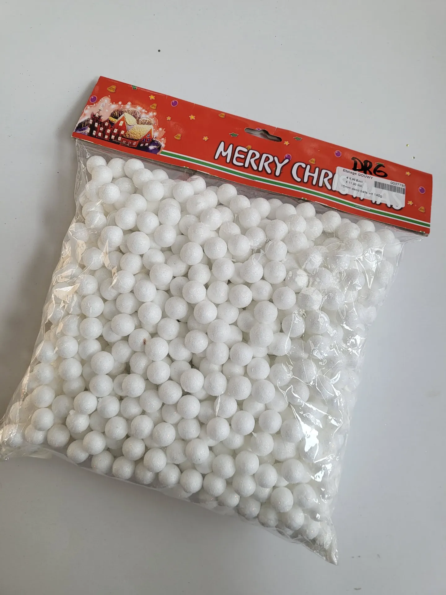 [0037783] deco-balls (white, 15mm)